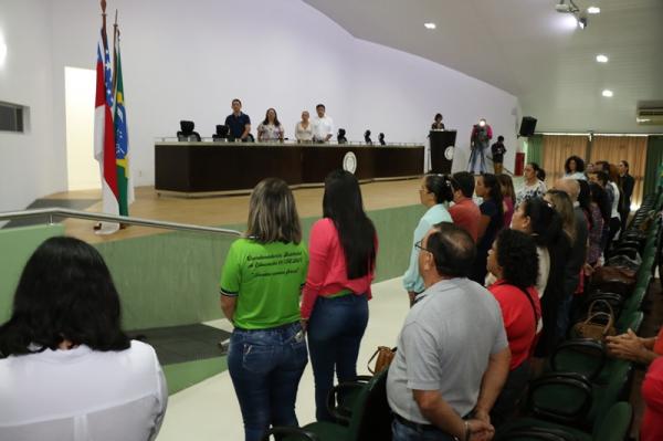 1.150 professores da rede estadual recebem  certificados do Pacto Nacional pelo Fortalecimento do Ensino Médio (PNEM)