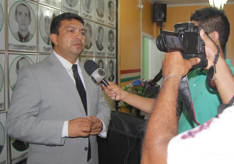 Telo Pinto chama audiência para discutir implantação da nova universidade federal em Parintins