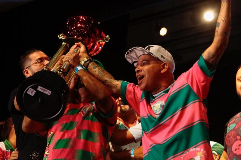 Artista parintinense é bicampeão com União Imperial no Carnaval de Santos