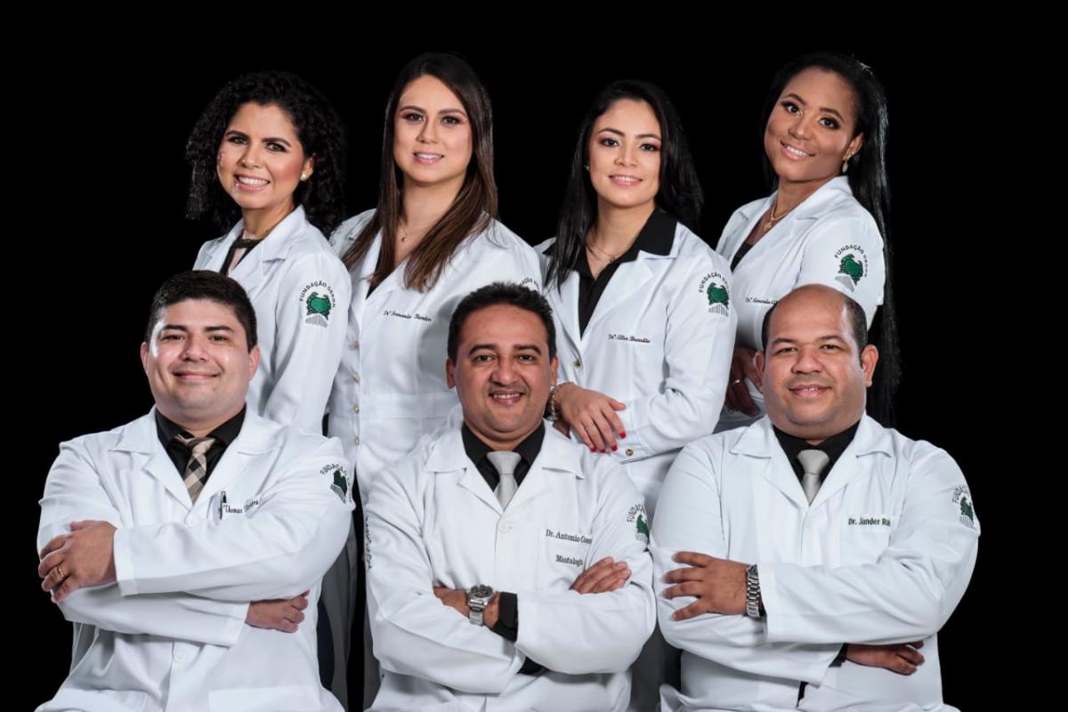 FCecon forma sete médicos residentes na área oncológica