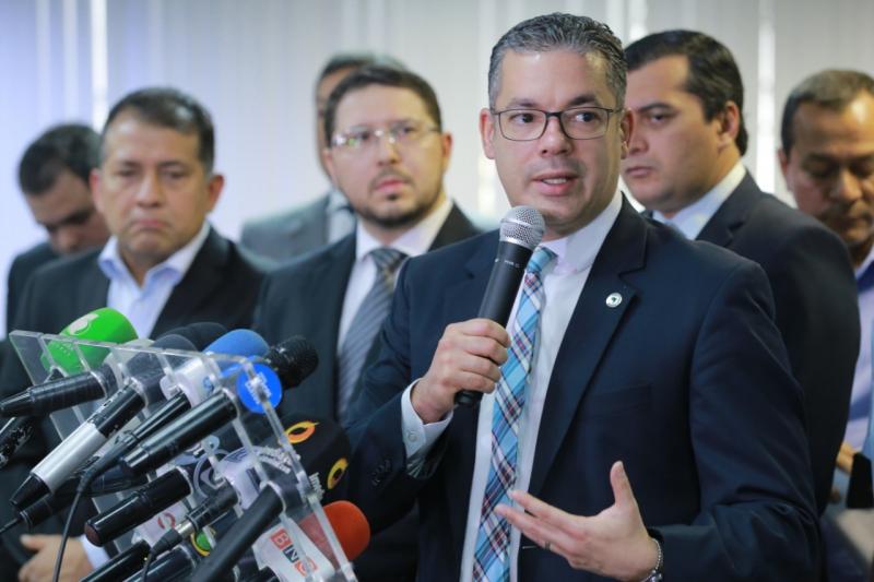 Legislação ampara medidas emergenciais contra H1N1, afirma Josué Neto