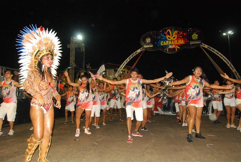 Segunda noite do Carnailha 2019 com muita criatividade, animação e beleza
