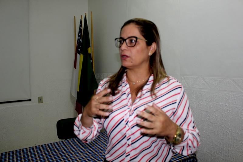 “15% está acima da inflação”, diz Keila Nogueira ao ser questionada se defenderia o reajuste salarial para os professores