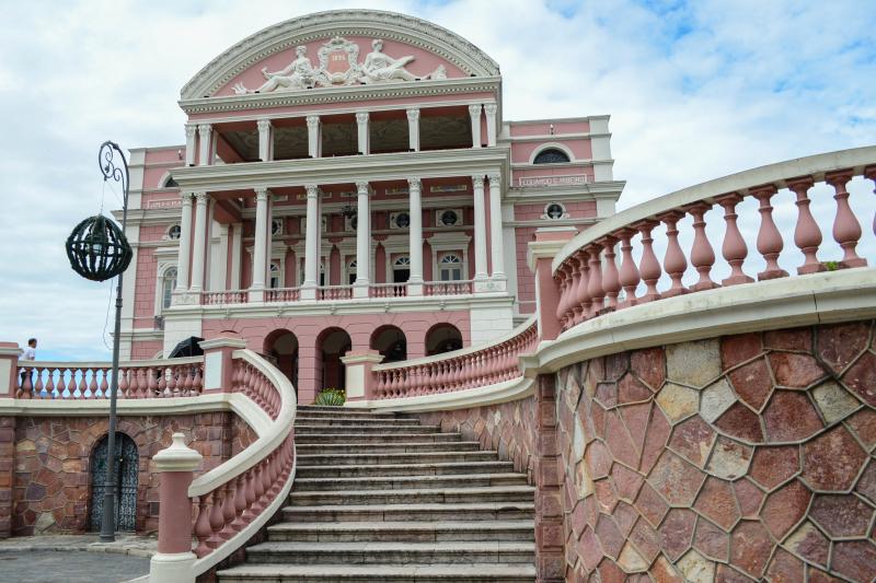 Espetáculos, oficinas e apresentações artísticas fazem parte da agenda da SEC no fim de semana