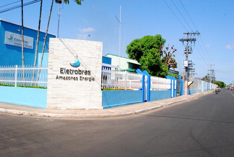 Governo estuda substituir termelétricas a óleo por gás natural