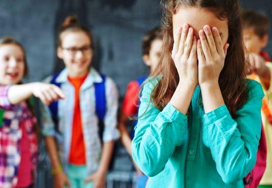 Seduc transmite palestra antibullying para escolas do interior Seduc transmite palestra antibullying para escolas do interior