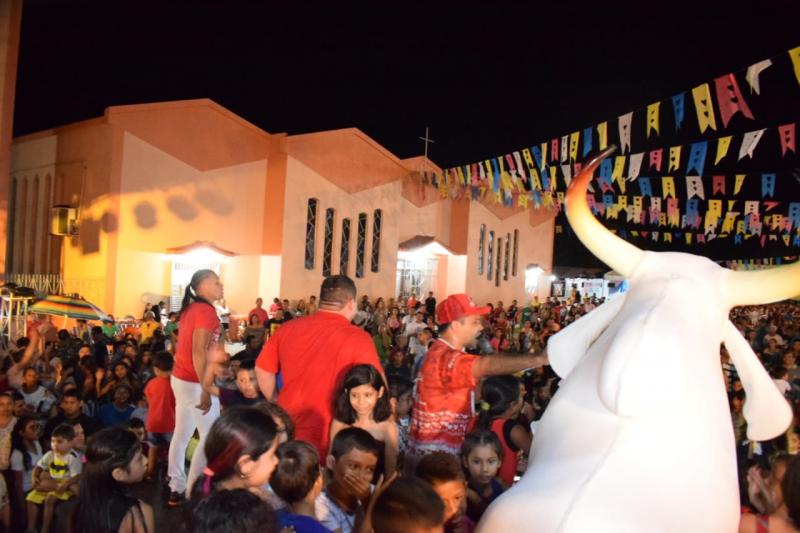 Garantido realiza show de encerramento da festa de São José Operário