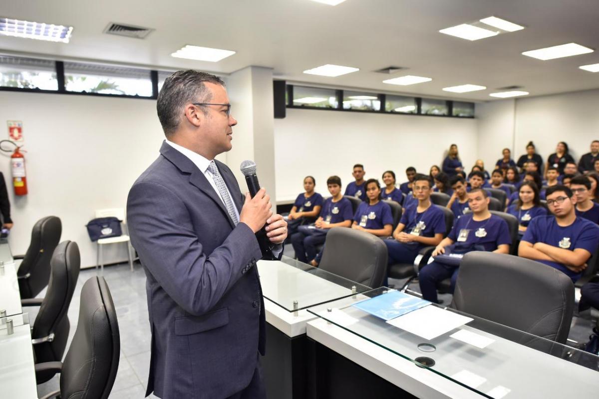 Presidente Josué Neto faz abertura da 12ª Edição do Parlamento Jovem Presidente Josué Neto faz abertura da 12ª Edição do Parlamento Jovem