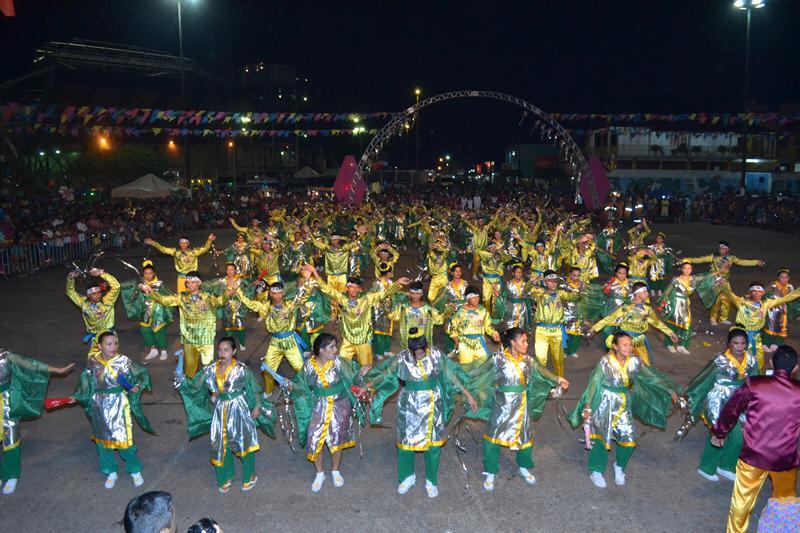 Quadrilhas, Danças e Bois Mirins fazem a abertura do 54º Festival Folclórico de Parintins