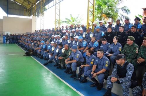 Polícia Militar realiza formatura militar de alinhamento e orientações à tropa nas ações para o Festival de Parintins