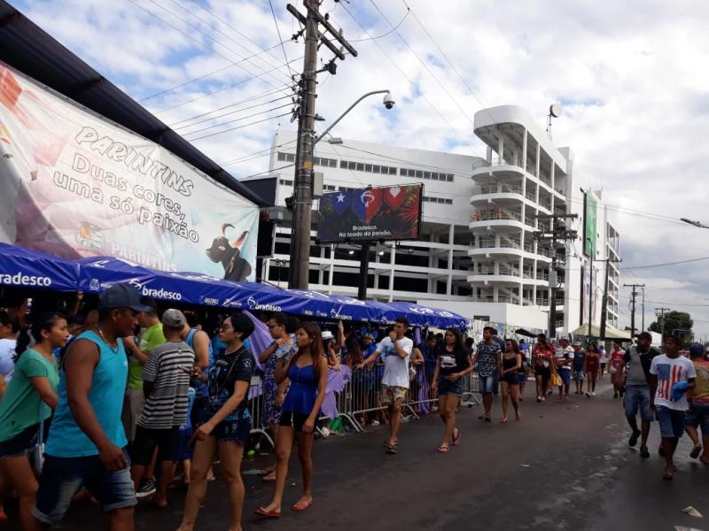 Torcedores devem ficar atentos para proibições no Bumbódromo