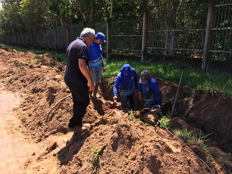 Saae instala nova rede hidráulica na rodovia Eduardo Braga
