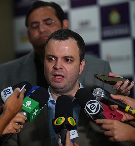 Detran-AM esclarece mudanças na placa Mercosul e no processo para emissão da CNH