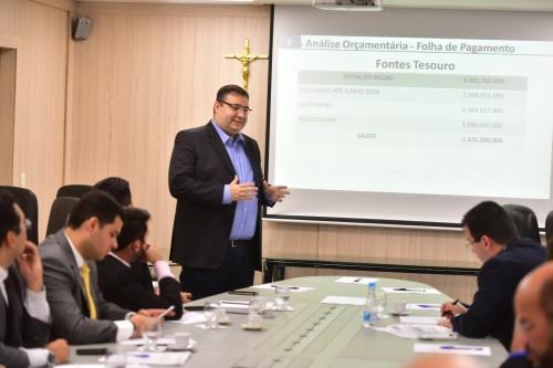 Governo do Estado envia a ALE-AM pacote de medidas para contenção de gastos e obtenção de novas fontes de receita Governo do Estado envia a ALE-AM pacote de medidas para contenção de gastos e obtenção de novas fontes de receita