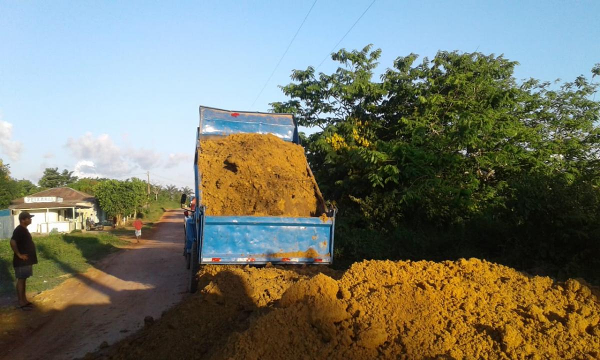 Seinfra retoma obra do sistema viário de Boa Vista do Ramos Seinfra retoma obra do sistema viário de Boa Vista do Ramos