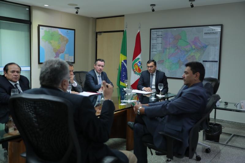 Wilson Lima discute parceria com o Peru para relação comercial e industrial Wilson Lima discute parceria com o Peru para relação comercial e industrial