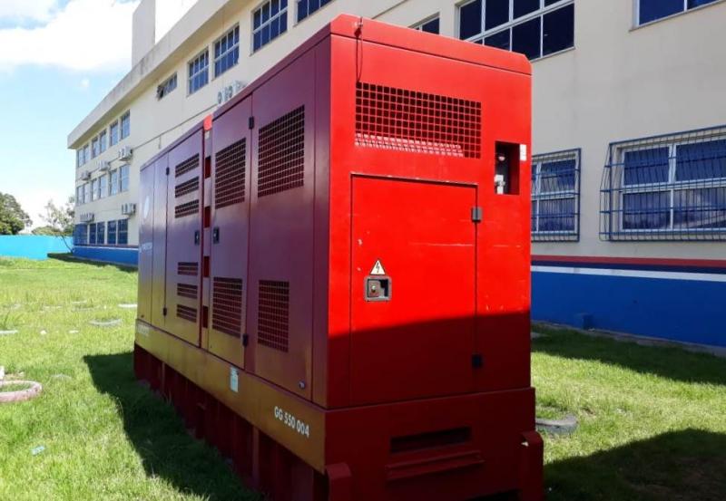Escolas de Manacapuru e Iranduba recebem geradores de energia do Governo do Amazonas Escolas de Manacapuru e Iranduba recebem geradores de energia do Governo do Amazonas
