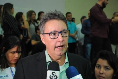 Ausência de alunos é principal dificuldade para reposição de aulas aos sábados, afirma secretário de Educação, Luiz Castro