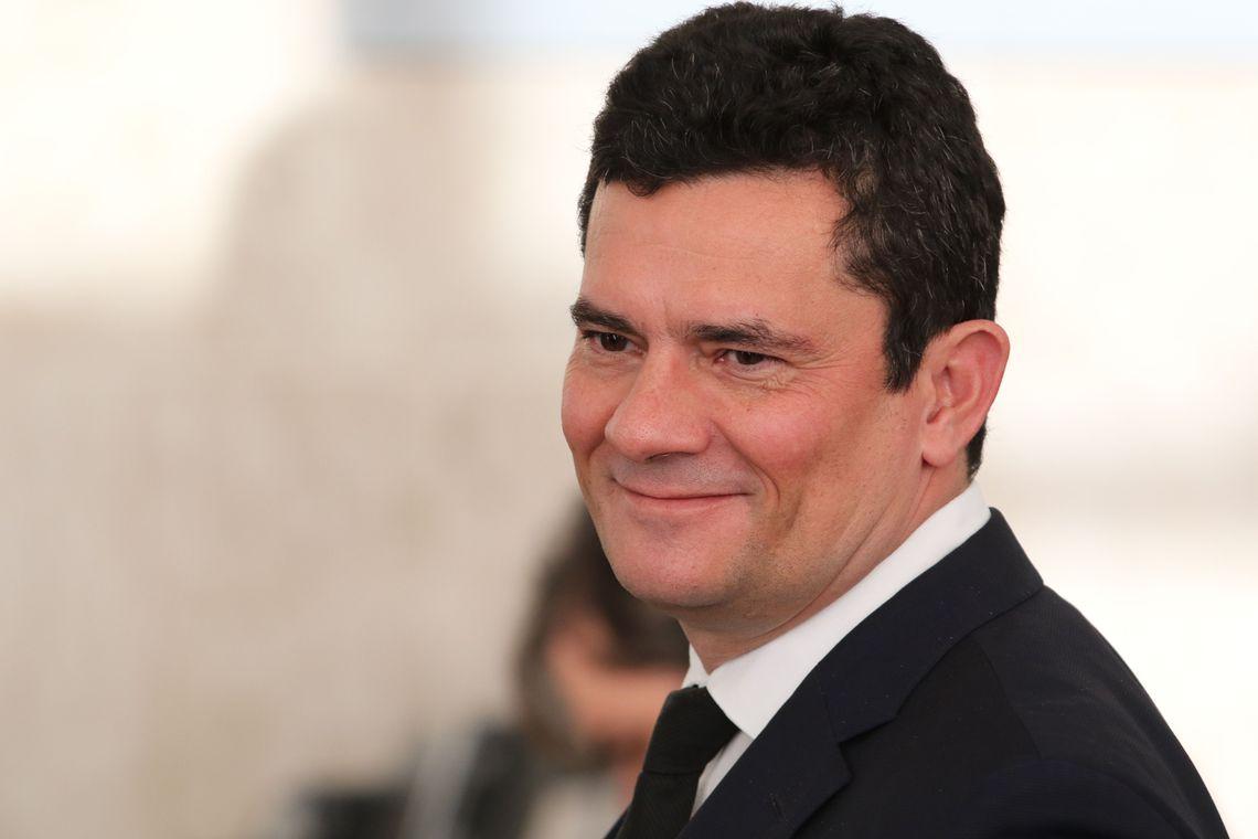 Sete ex-ministros da Justiça criticam atuação de Moro no caso dos hackers Sete ex-ministros da Justiça criticam atuação de Moro no caso dos hackers