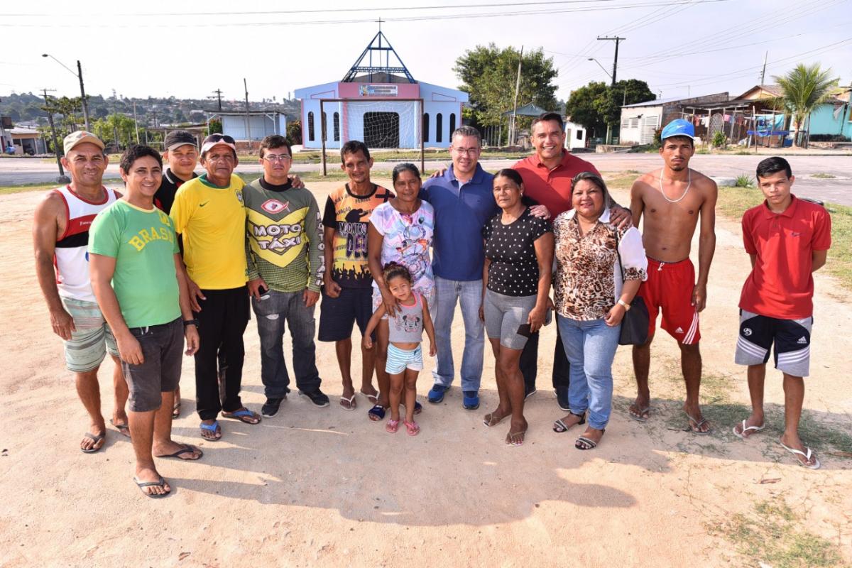 Josué Neto mantém agenda pelos bairros de Manaus Josué Neto mantém agenda pelos bairros de Manaus