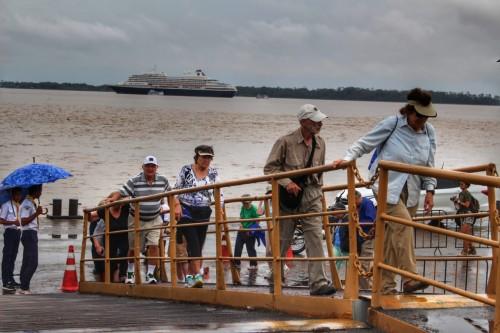 Governo do Amazonas oferece curso de inglês para profissionais do turismo parintinense