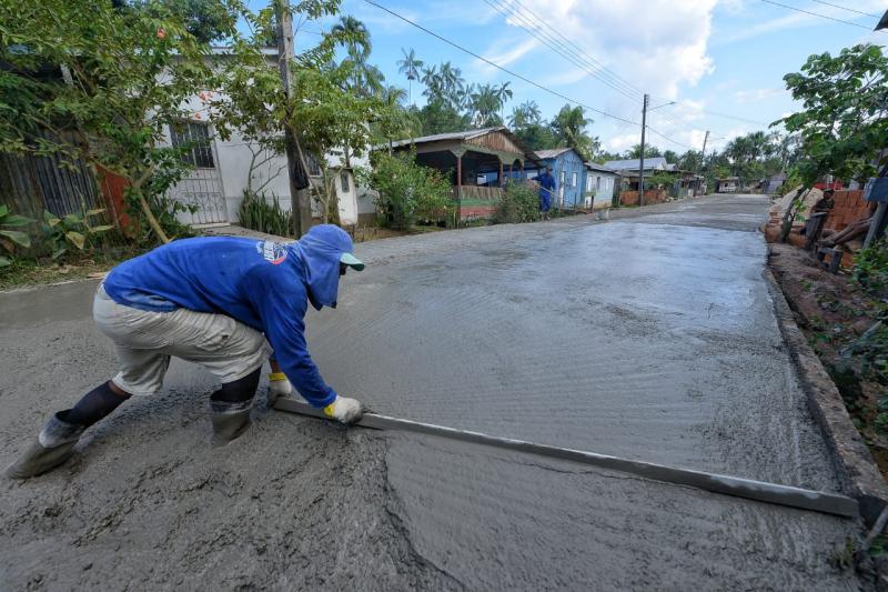 Seinfra executa obras de recuperação em ruas e ramais de São Paulo de Olivença