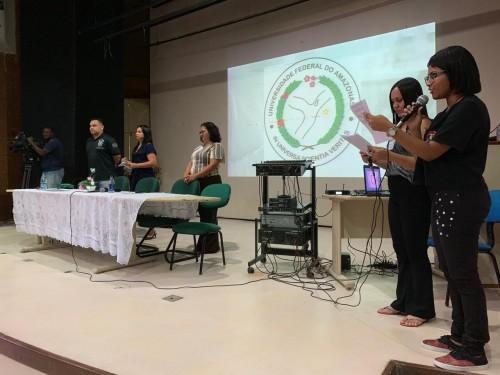 Simpósio prepara universitários para estágio em Centros Socioeducativos no Amazonas