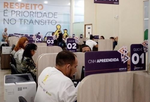Cronograma nacional suspende captura de dados digitais para emissão de CNH no Detran-AM na tarde da sexta-feira (18/10)