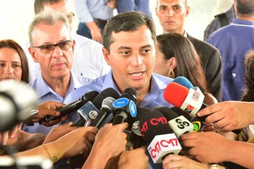 No Campo de Azulão, Wilson Lima diz que maior produção de gás natural abrirá novo ciclo de desenvolvimento no AM