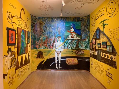 “Nipetirã” reúne obras de quatro artistas indígenas na Galeria do Largo