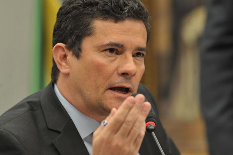 Intercept diz que, enquanto juiz, Sergio Moro agia como chefe da PF