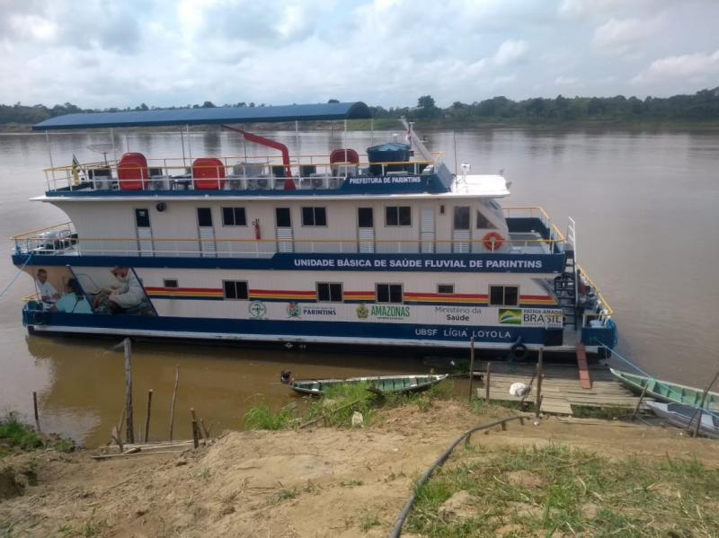 Mais de 400 pessoas são atendidas na primeira viagem da UBS fluvial de Parintins