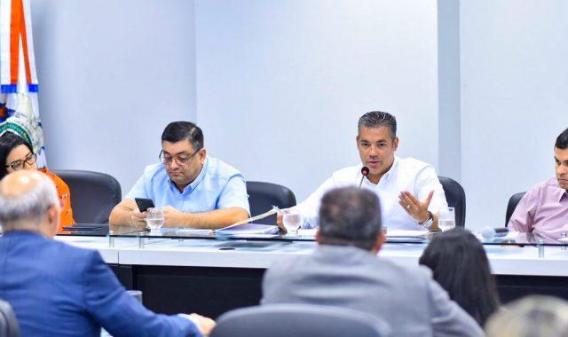 Josué Neto recebe prefeitos e sugere diálogo quanto ao uso do FTI em 2020