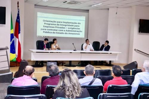 CGE reúne fornecedores do Estado para implantar Programa de Compliance CGE reúne fornecedores do Estado para implantar Programa de Compliance