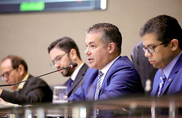 Deputados podem apresentar emendas ao PLOA até 28/11 Deputados podem apresentar emendas ao PLOA até 28/11