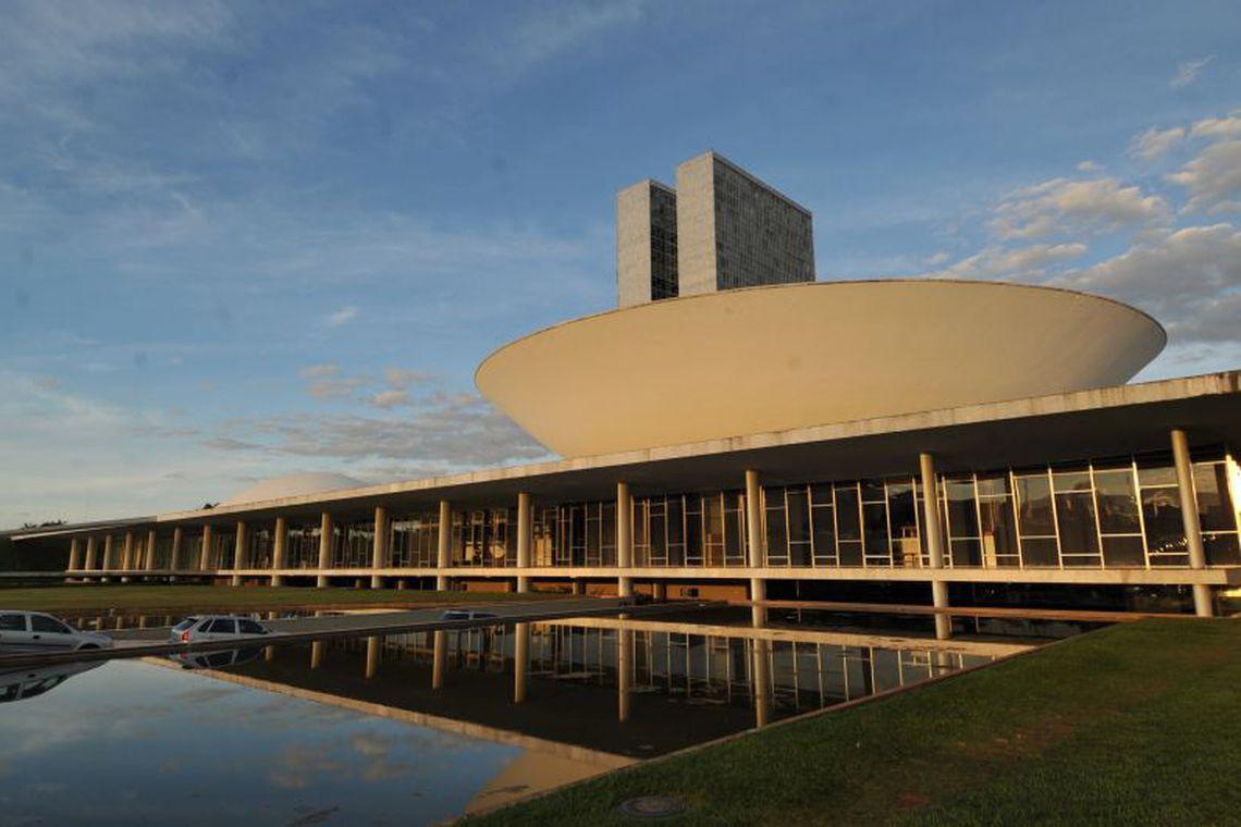 Senadores podem apoiar PEC para disciplinar prisão em 2ª instância Senadores podem apoiar PEC para disciplinar prisão em 2ª instância