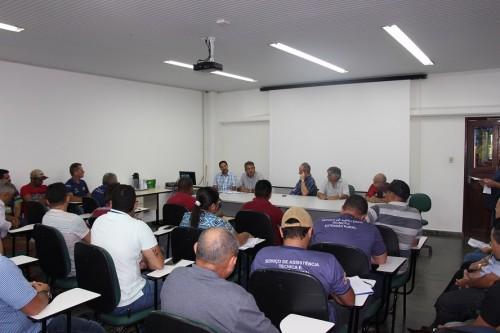 Governo do Amazonas capacita técnicos em culturas da banana, citros e atividade de pecuária