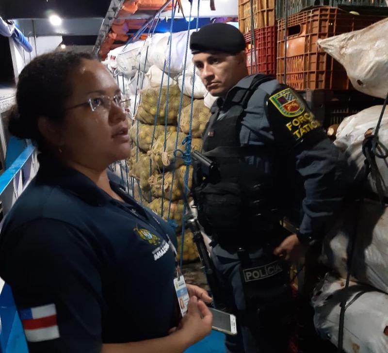 Polícia Militar e ADAF intensificam fiscalização em embarcações em trânsito interestadual no município de Parintins 