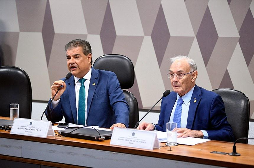 Reforma dos militares é aprovada na CRE e vai ao Plenário Reforma dos militares é aprovada na CRE e vai ao Plenário