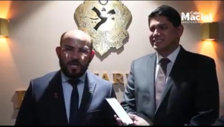 Parintins conquista duas ambulâncias, por meio de emenda impositiva