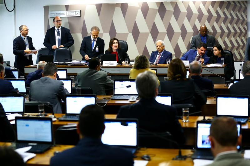 CCJ confirma aprovação de PL da prisão após condenação em 2ª instância CCJ confirma aprovação de PL da prisão após condenação em 2ª instância