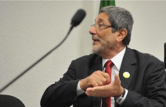 Ex-presidente da Petrobras, José Sérgio Gabrielli tem aposentadoria cassada por infrações administrativas