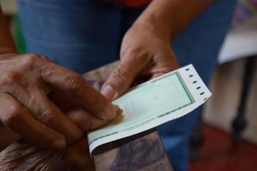 Sem prazo legal de validade, RG exige cuidados para ter maior vida útil