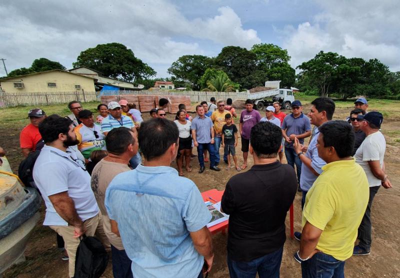 No Caburi, Prefeitura de Parintins intensifica obras de construção do complexo de lazer Cidade da Criança