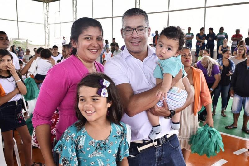 Josué destina R$ 2,6 milhões para as áreas da saúde e educação no Amazonas Josué destina R$ 2,6 milhões para as áreas da saúde e educação no Amazonas