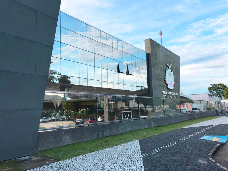 TCE alerta prefeituras para cumprimento de gastos mínimos em Saúde e Educação