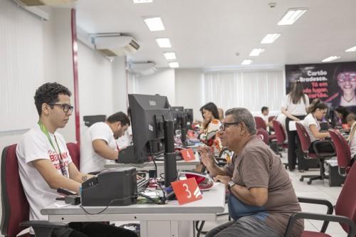 Quase metade dos servidores, aposentados e pensionistas nascidos em janeiro já se recadastrou