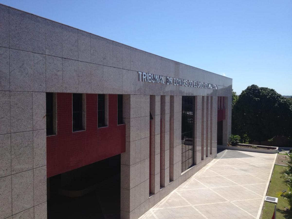 Pleno do TCE-AM julga 78 processos na primeira sessão do ano