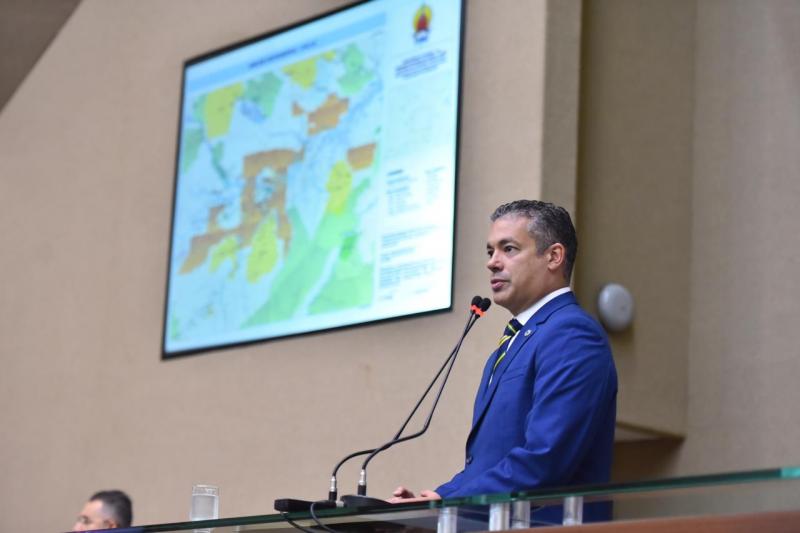 Josué diz que Agência Nacional trava exploração de Petróleo e Gás em 18 áreas do Amazonas