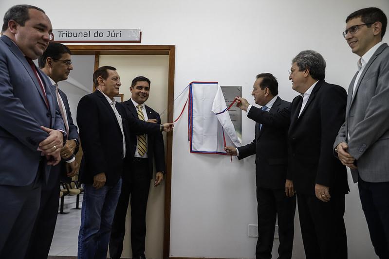 Presidente do TJAM reinaugura Fórum de Presidente Figueiredo, que passou por obras de revitalização Presidente do TJAM reinaugura Fórum de Presidente Figueiredo, que passou por obras de revitalização